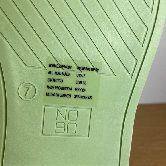 No Boundaries Memory Foam Puffy Flip Flops Women’s Size 7 - Picture 11 of 12